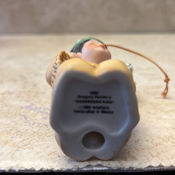 Gregory Perillo's Vintage Sagebrush Kids  Ornament 1990 - Picture 6 of 7